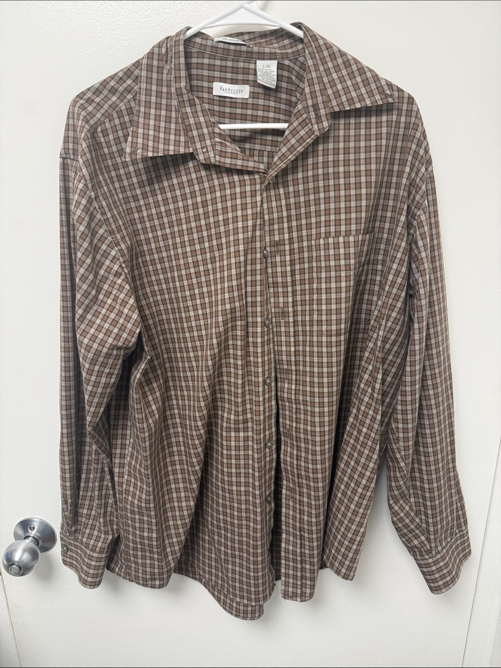 Van Heusen No Wrinkle Brown Plaid Button-Down Shirt